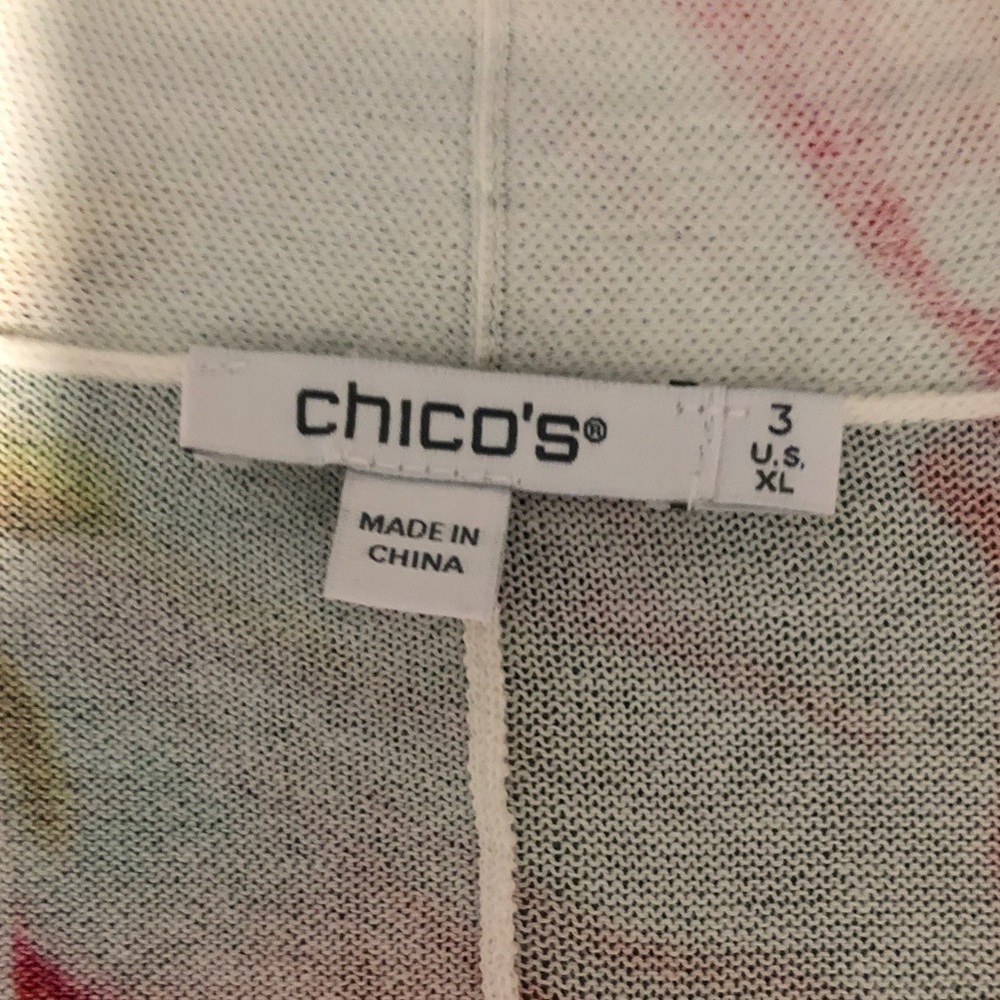 🌸 Chico's Floral Cardigan - Picture 6 of 9